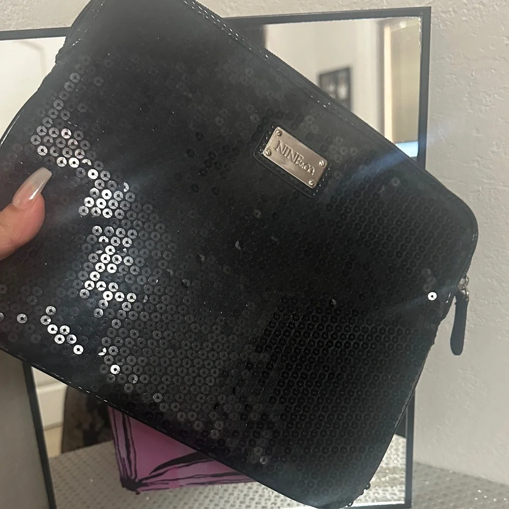Nine & Co. Black Sequin Cosmetic Case/Clutch